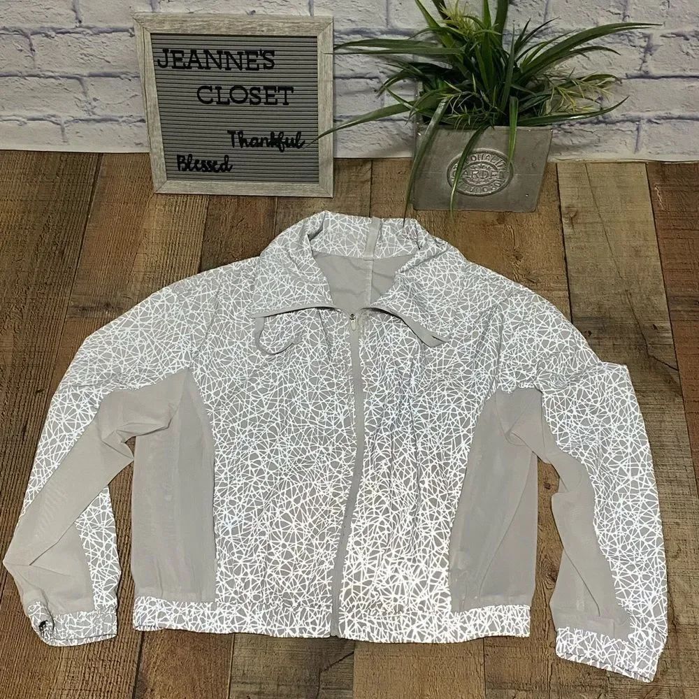 Fabletics Layla Reflective Jacket - Picture 6 of 15